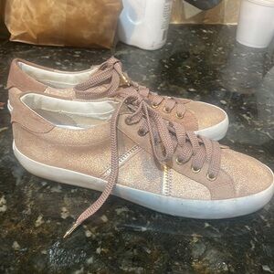 Sam Edelman Blush Sneakers! 8.5